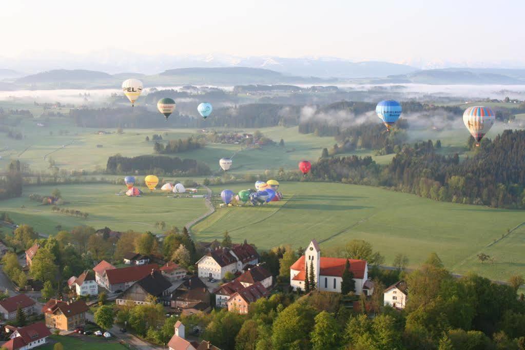 Hotel Zur Rose Eglofs Buitenkant foto
